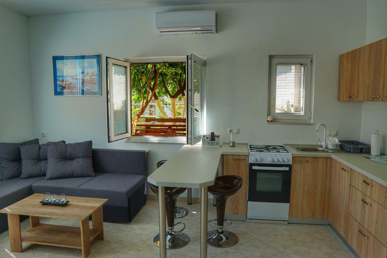 شقة زادار  في Apartman Cro Garden المظهر الخارجي الصورة